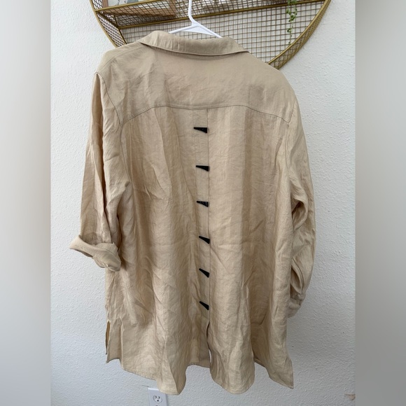 Multiples Beige Blouse - Picture 3 of 3